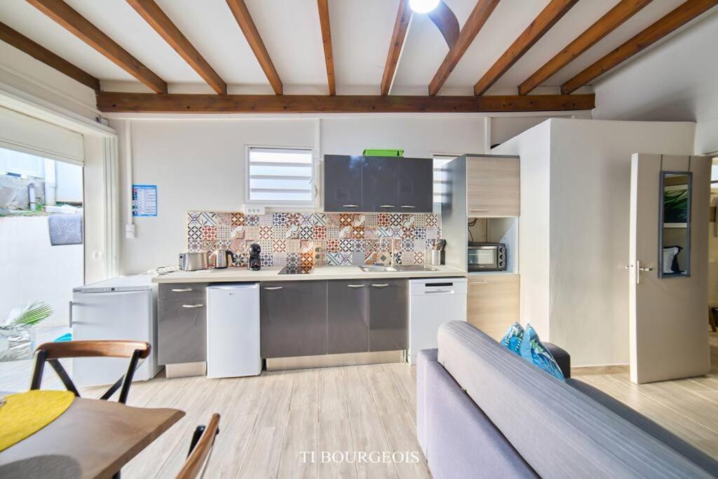 Le Ti Bourgeois Apartment Riviere-Salee Ngoại thất bức ảnh