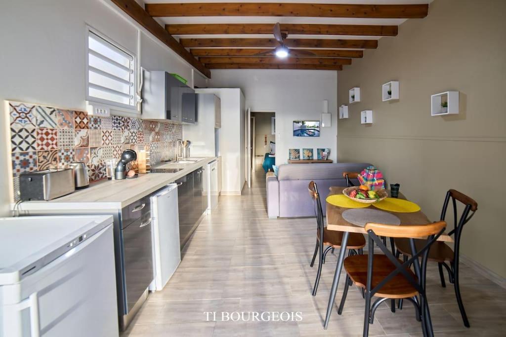 Le Ti Bourgeois Apartment Riviere-Salee Ngoại thất bức ảnh